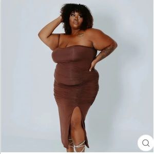 Klassy Network Strapless Brown Ruched Midi Dress with Front Slit